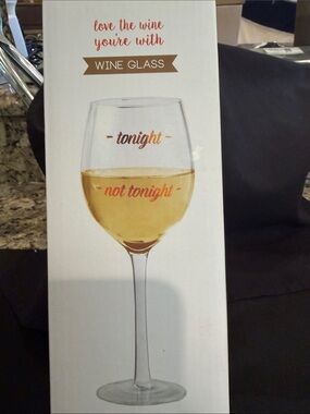 Two’s Company Wine Glass with 'Tonight / Not Tonight' Markings - Clear Glass
